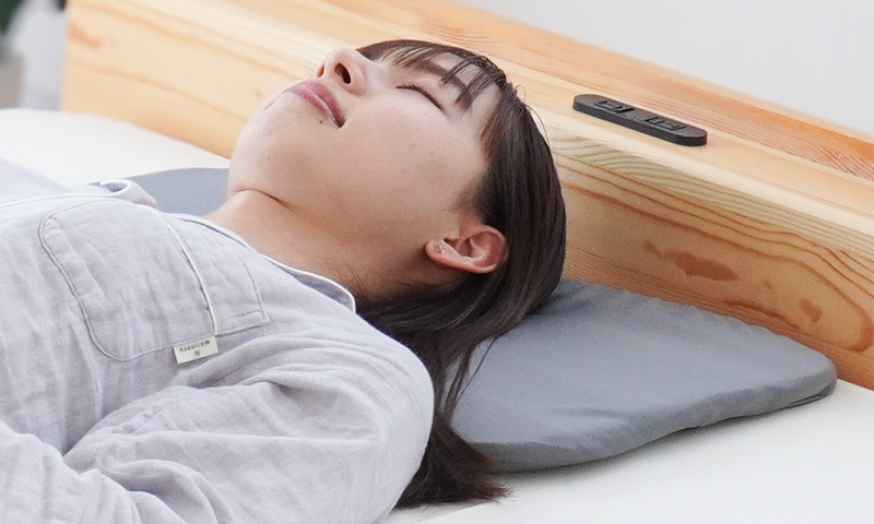 頭枕として使用