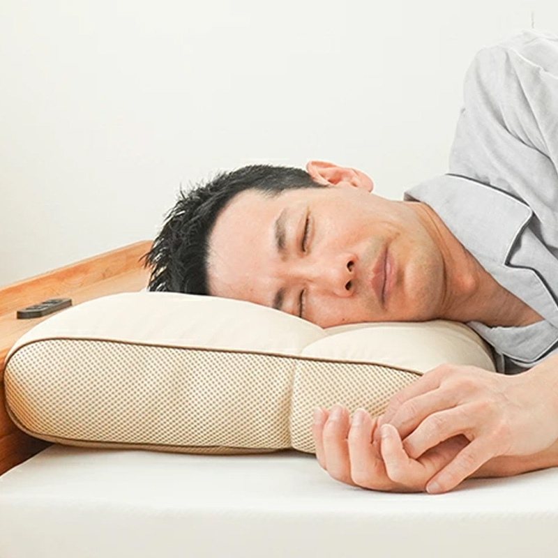 横向き寝で安定して眠る様子